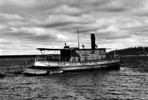 Vormsi, som tog oss till Sandhamn, med svenskt bistånd